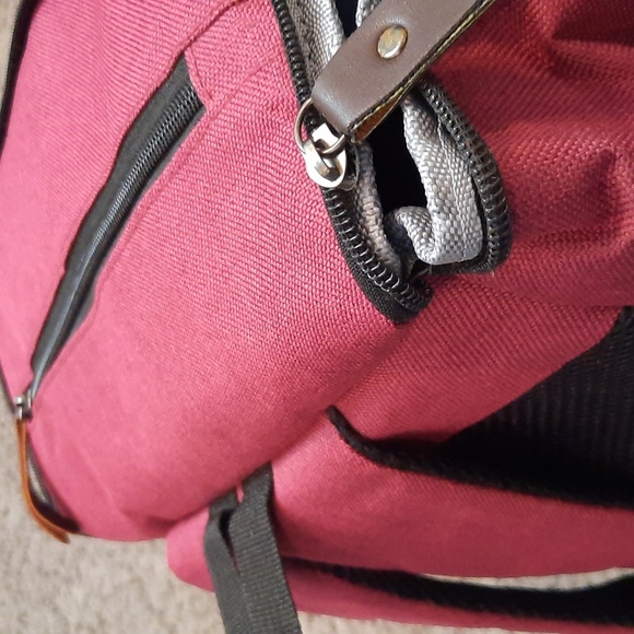 Herschel Backpack - Picture 3 of 6